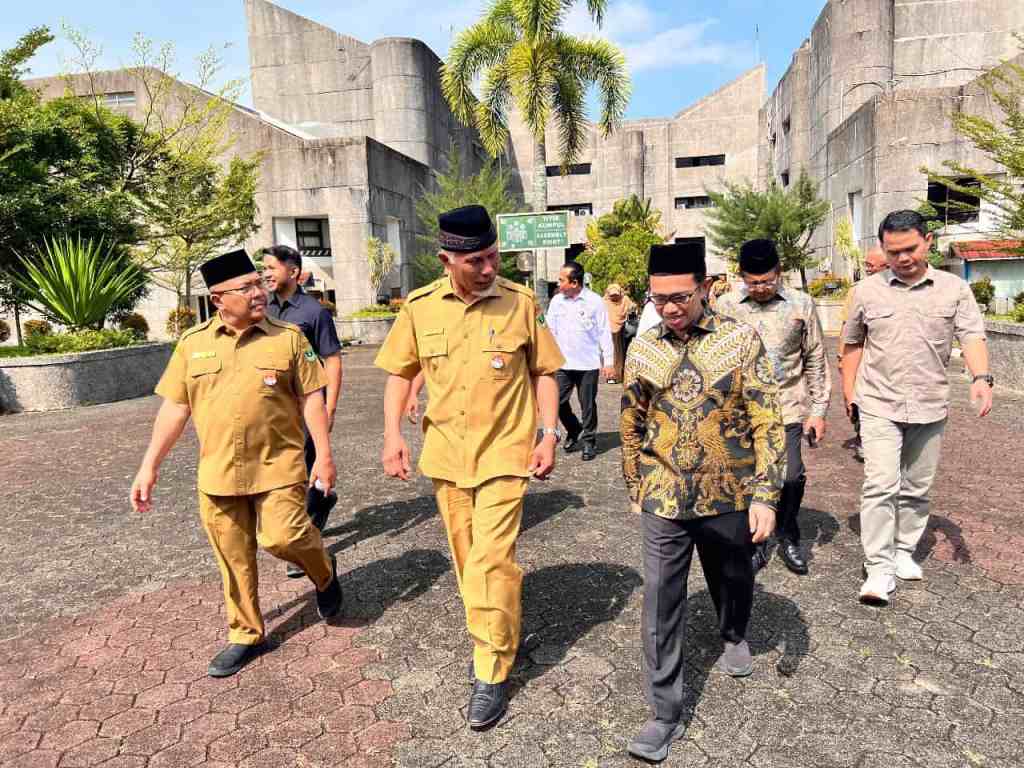 Mahyeldi Singgung Hubungannya dengan Wagub&nbsp;Audy