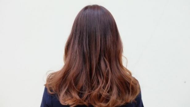 Tips Merawat Rambut Agar Kuat dan&nbsp;Berkilau