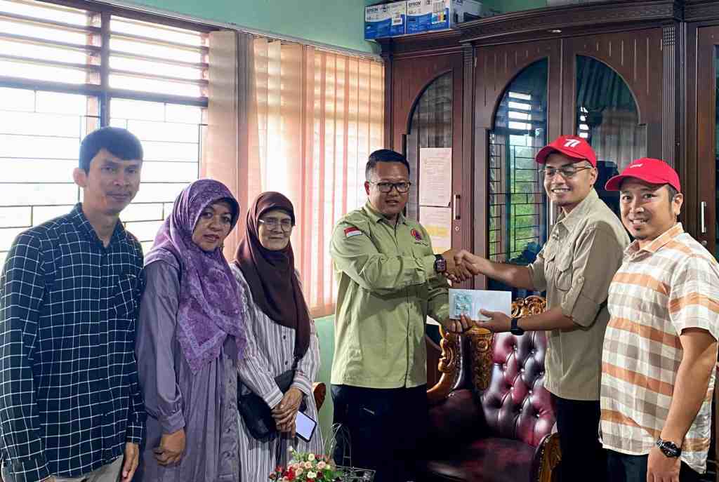 PAFI Bukittinggi Serahkan Bantuan Untuk Korban Bencana di&nbsp;Agam