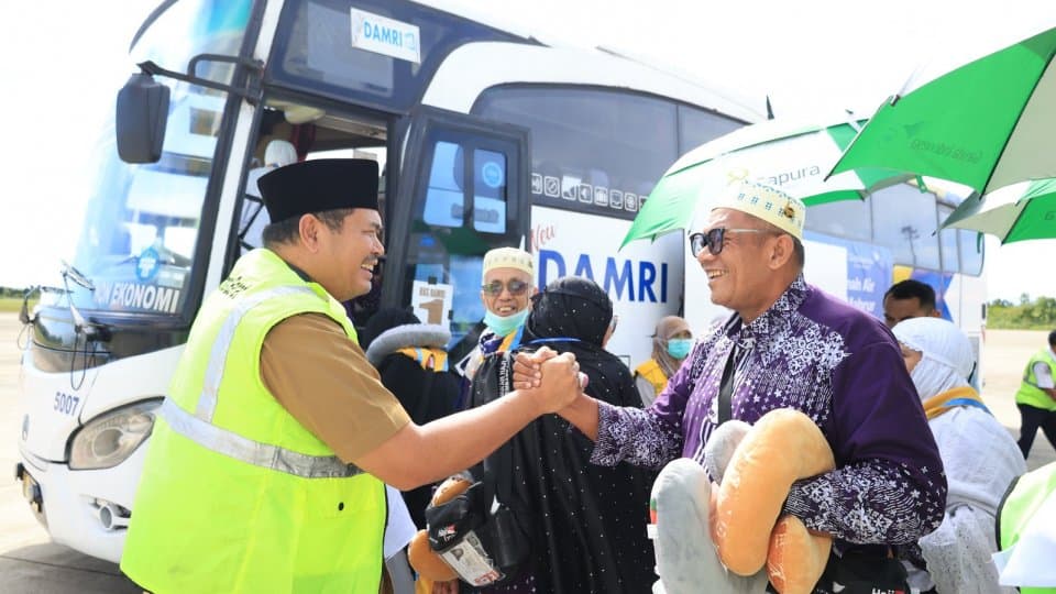 107 Jamah Haji Asal Kota Pariaman Kembali ke Kampung&nbsp;Halaman