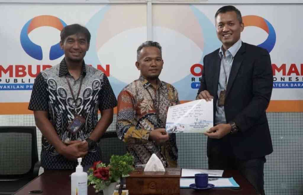 Sambut Hari Pelanggan Nasional, PLN Sumbar Sapa dan Dengarkan Aspirasi&nbsp;Ombudsman