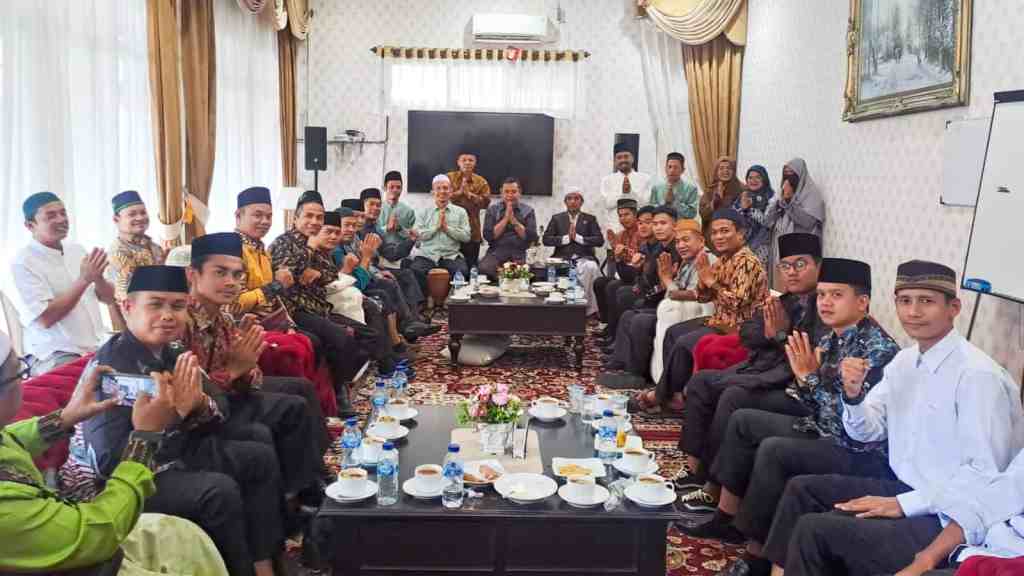 Bupati Epyardi Asda Silaturahmi dengan Pimpinan Pondok Pesantren se- Kabupaten&nbsp;Solok