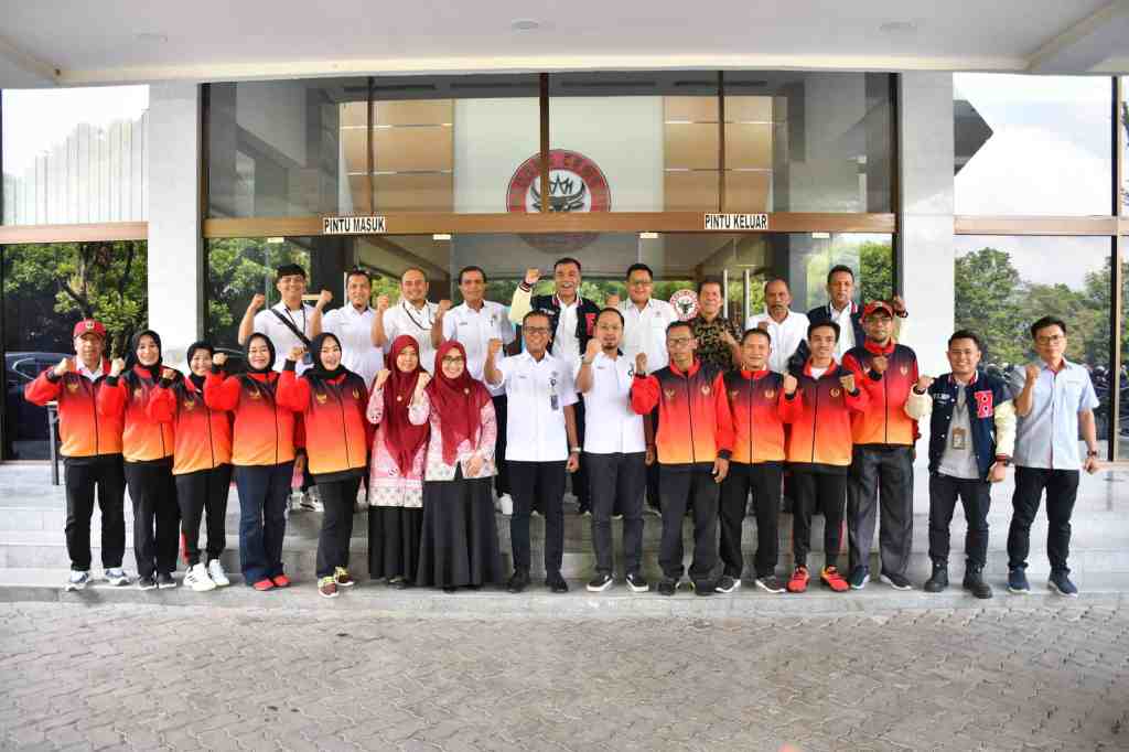 Dilepas Dirut, 14 Atlet Binaan PT Semen Padang Siap Berlaga di PON XXI&nbsp;Aceh-Sumut