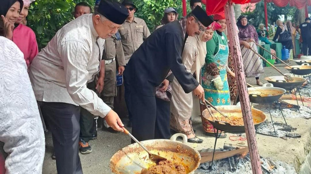 Festival Rendang Semarakkan Rang Solok Baralek Gadang&nbsp;2024